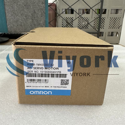 Japan Made Omron R88M-1M40030T-S2 AC Servo Motor for High Precision