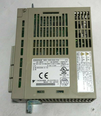 Yaskawa SGDM-A5ADA-TE3B AC SERVO AMPLIFIER 200-230V 0.5A 0.05KW NEW