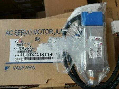 Yaskawa SJME-01AMA41 AC SERVO MOTOR 100W 3000RPM 200V 0.84A NEW