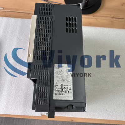 Schneider ATV71HD15N4Z SPEEDDRIVE 20HP 460V ATV71LED KEYPAD NEW