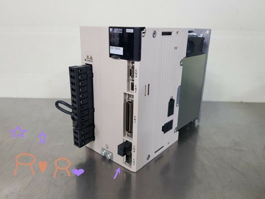 Yaskawa SGDV-120A01A AC SERVO Amplifier 200-230V 7.3A 1.5KW NEW