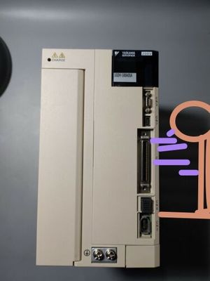 Yaskawa SGDV-180A01A AC SERVO Amplifier 200-230V 9.7A 2KW NEW